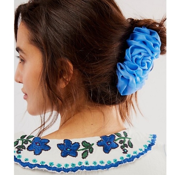 Free People Matilda Claw Clip NWT - Picture 1 of 5